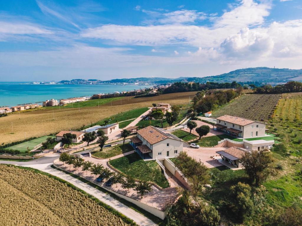Agriturismo Il Colle Dei Lecci Ancona Dış mekan fotoğraf